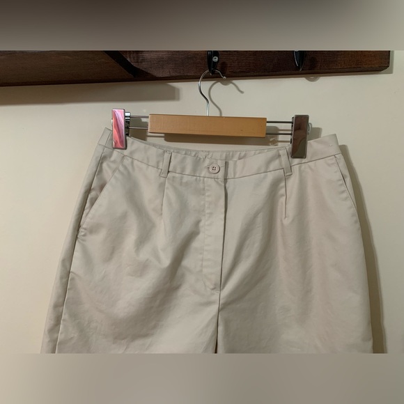 Women’s Tabi golf shorts - new without sale tags - Picture 6 of 9